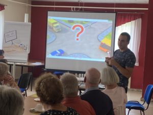 Mehr über den Artikel erfahren Sicher im Verkehr – ein Seniorennachmittag mit Lerneffekt